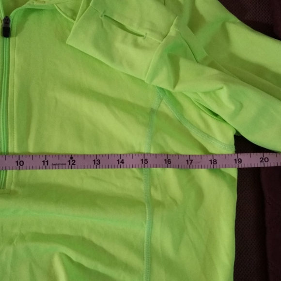 Pull over with zipper - Picture 5 of 5